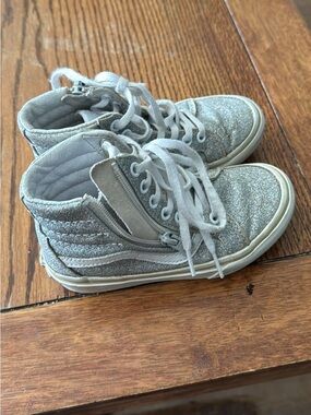 Girls silver glitter high top vans with zipper closure